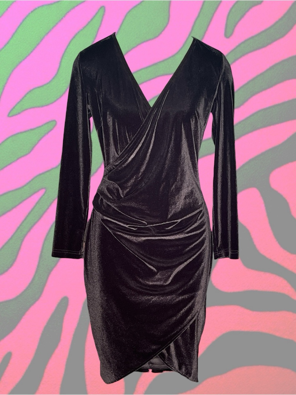 Vampira slinky velvet long sleeve midi dress